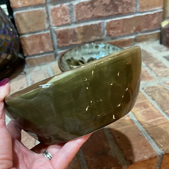 Tabletops Gallery Waterloo Hand Painted Soup/Cereal Bowls Set of 2 - Picture 3 of 5